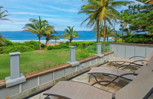 Private Beachfront Getaway on Kauai!