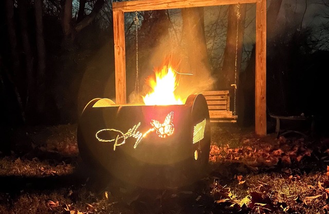 Private/Between PF & Knox/DOG friendly/creek/large yard