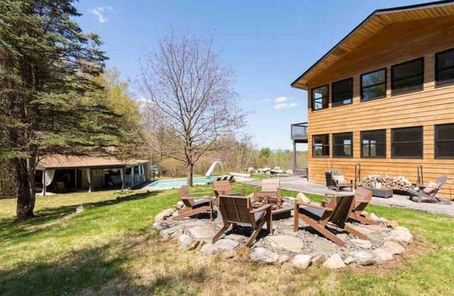 Private Estate with Pool in Meredith, NH, Private Estate with Pool in Meredith, NH