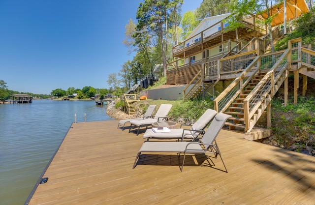 Private Hot Tub: Stunning Logan Martin Lake Home