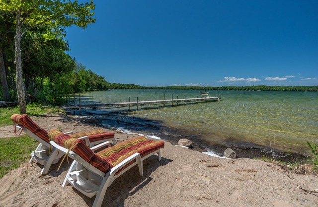 Private Kangaroo Lake Waterfront home in Baileys Harbor