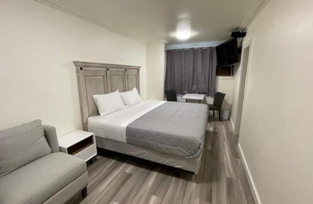 Private King Room in Relaxing Radium