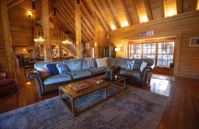 Private, Luxurious Tahoe Retreat - 7100 sq ft with mountain views on 81 acres