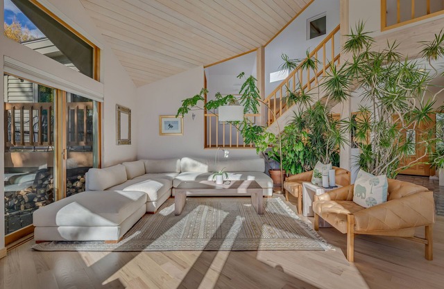 Private oasis in peaceful Old Snowmass