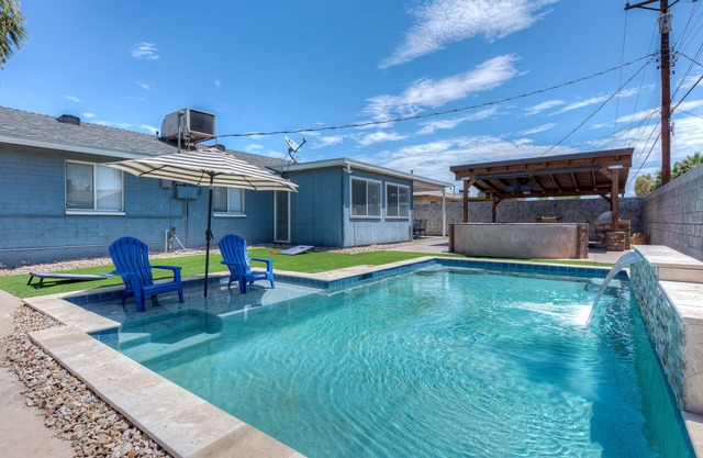 PRIVATE POOL - NEW EVERYTHING! Be our guest!