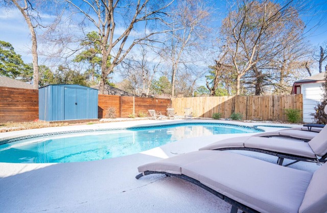 Private Pool, Patio & More!