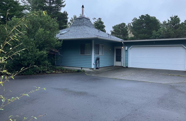 Private Retreat Near Beach with Hot Tub, Pellet Stove - Huge Fenced Private Yard