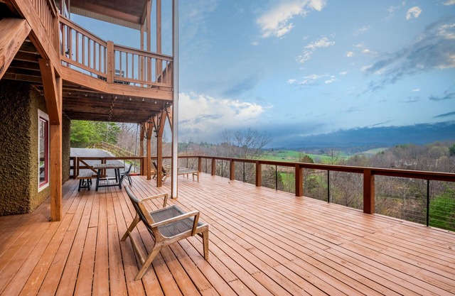 Private Retreat w/Hot Tub, Amazing Views, Game Room | Silver Spoon by AvantStay