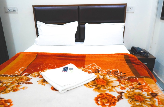 private rooms in ashram