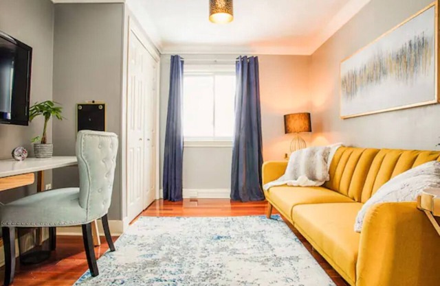Private Suite - The Best in Weston Village