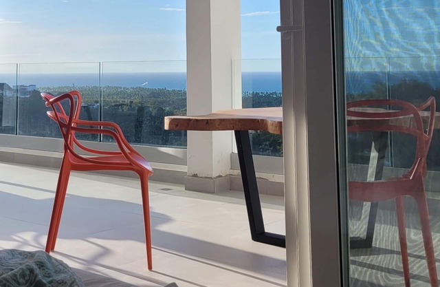 Private Suite with ensuite bathroom in panoramic Luxury shared villa with pool.