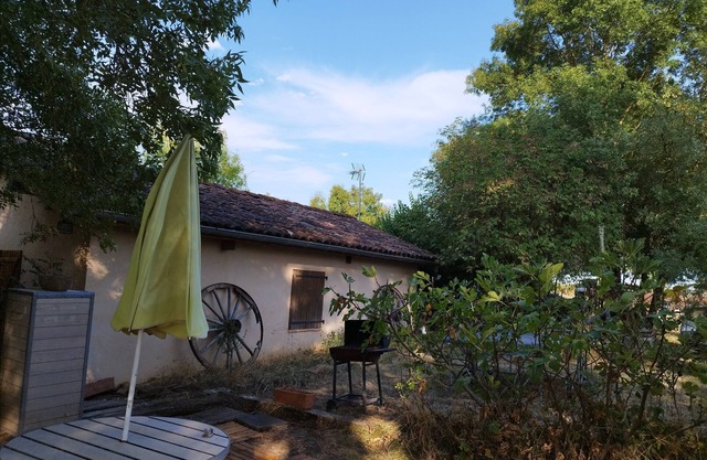 Private vacation home in Montans