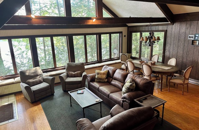 Private Waterfront House on Loon Lake with Amazing Views by Lake George and Gore