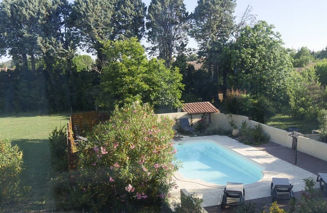 Propriété Proche de L'isle-sur-la-sorgue
