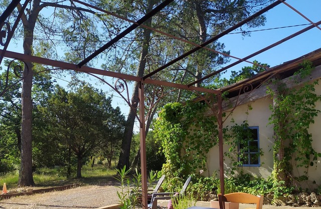 provence small country bastidon