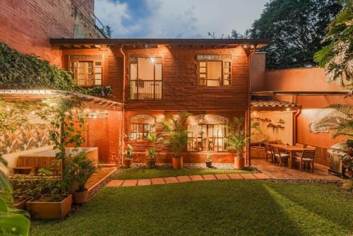 Provenza Garden House-Villa-4BR