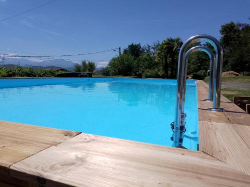 Pyrenees Vue Gite - Vues Fantastique, Parking Gratuit Sur Place & Piscine