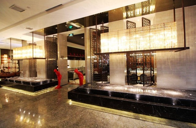 Qingdao Hemingway Hotel