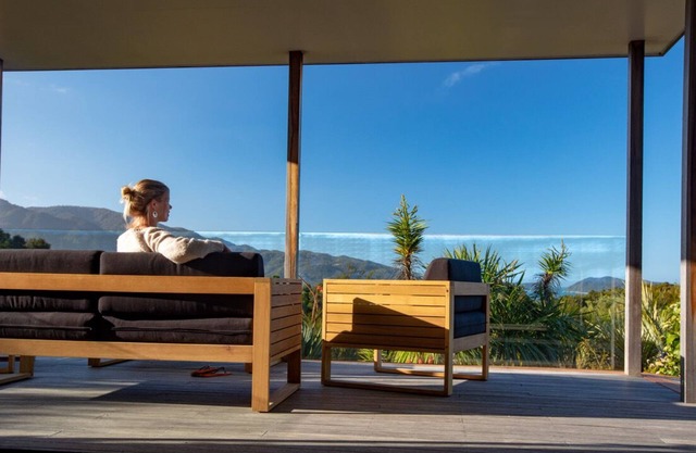 Quality home with stunning beach and magic views