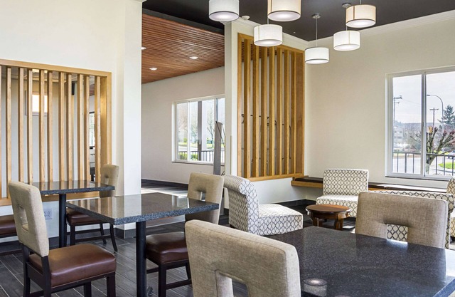 Quality Inn & Suites Clackamas – Portland