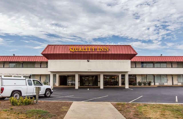 Quality Inn & Suites Easley - Greenville