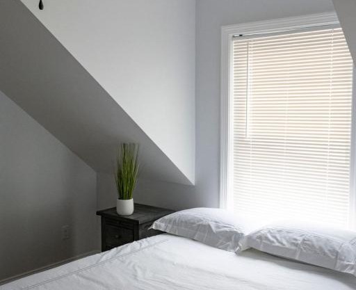 Queen Bed - Boston - RM 3