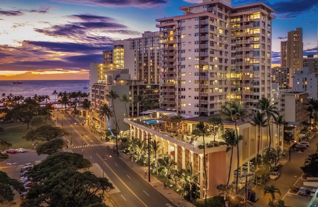 Queen Kapiolani Hotel