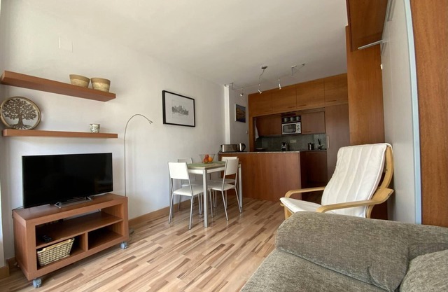 QUIET APARTMENT WITH POOL in TOSSA