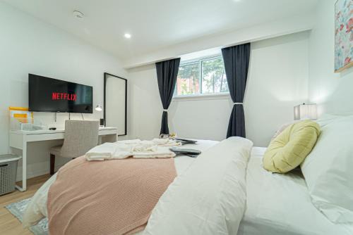 Quiet & Comfortable Double Private Room, Free Parking
