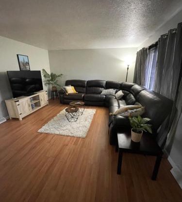 Quiet & Cozy home near Hospitals