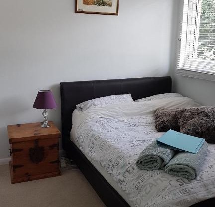 Quiet house beside Stansted Airport