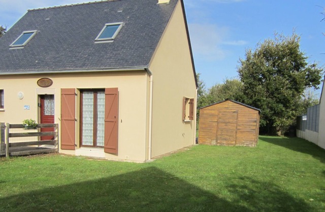 Quiet house, enclosed garden of 600 m2 from April 15 to 22 52 € / nights