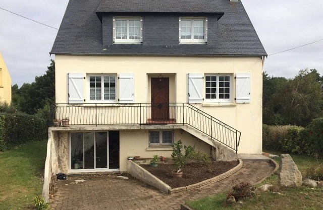 Quiet house not far from the beach