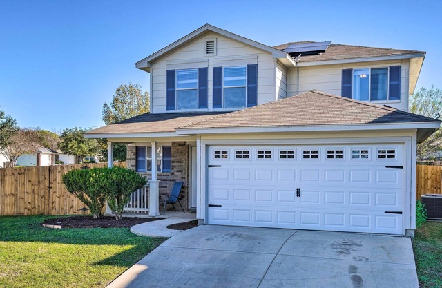 Quiet San Antonio Home w/ Fenced Yard!