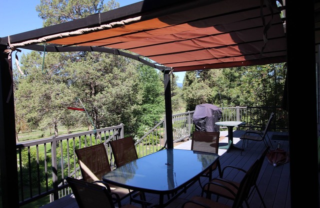 Quiet single level home at Running Y Ranch