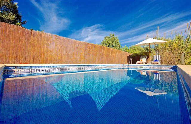 Quiet, small and cozy finca near Petra with private pool