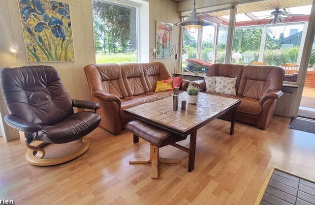 Quietly located vacation home for 6 people