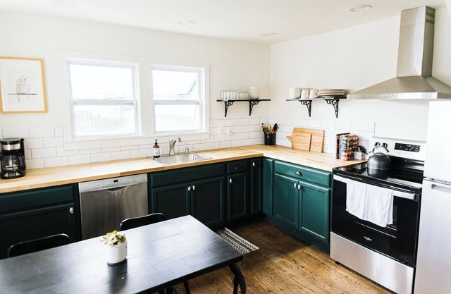 Quill and Cask, comfy home steps from Journeyman.