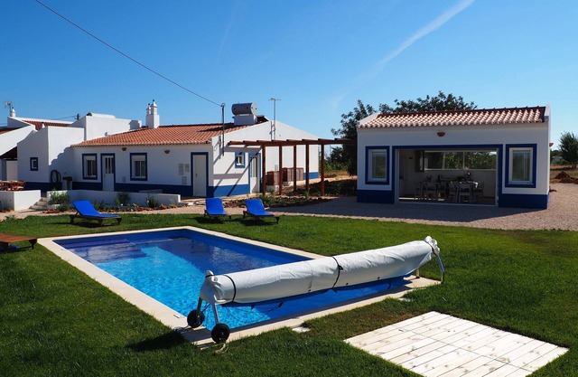 Quinta do Maranhão l Rural Tourism in Algarve - Apartment with Pool View