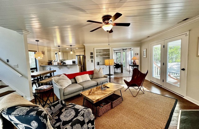 Quintessential BHI escape. NEW! Updated Beach House
