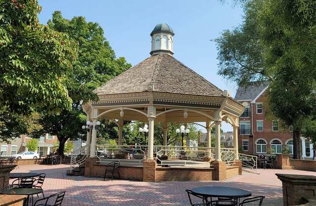 Quite Gem Near Downtown Frederick