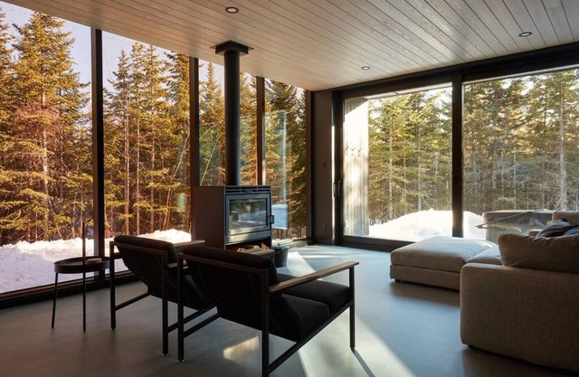 Réflexion Charlevoix - Maisons Miroirs