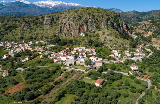 R 1037-Villa Sophia With Sea - Mountain View , Outdoor Jacuzzi & BBQ.