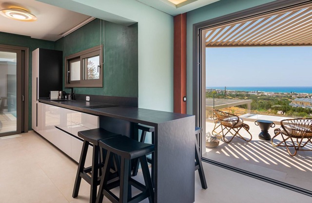 R 1316 Delight - 2 Bedrooms Sea View Villa with Private Pool