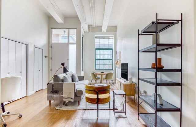 Rad 2BR in Kendall Square w/Gym near MIT & MGH by Blueground