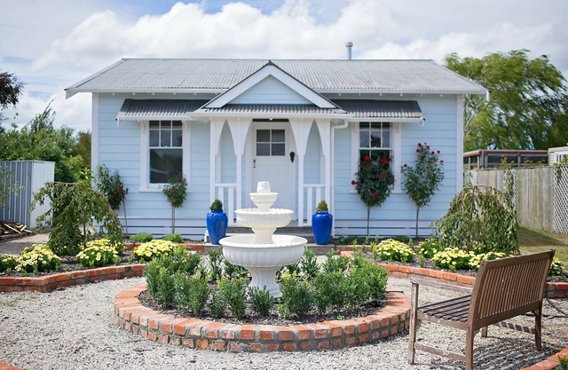 Railway Cottage - Home away from Home
