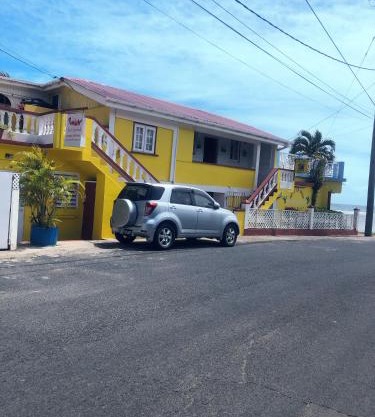 Rainbow Beach Apartment