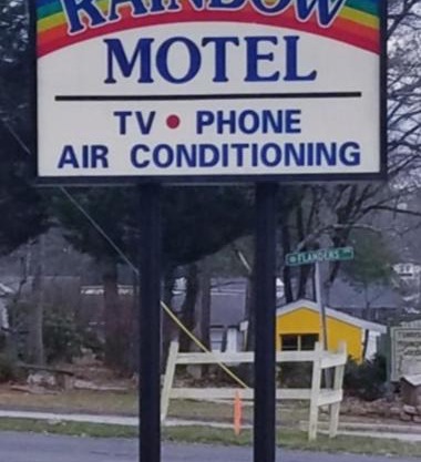 Rainbow Motel