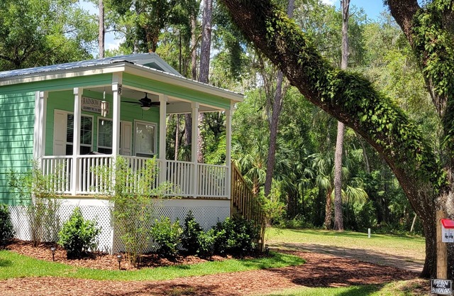 RAINBOW RIVER BUNGALOW UNIT B - KP HOLE DEEDED ACCESS!