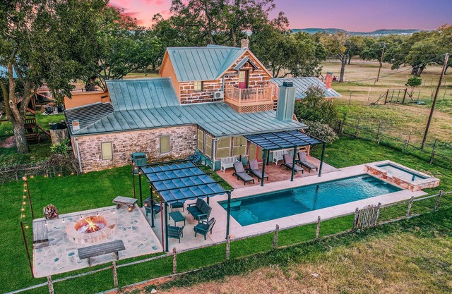 Ranch Getaway for Gatherings & Memories (Sleep 52)